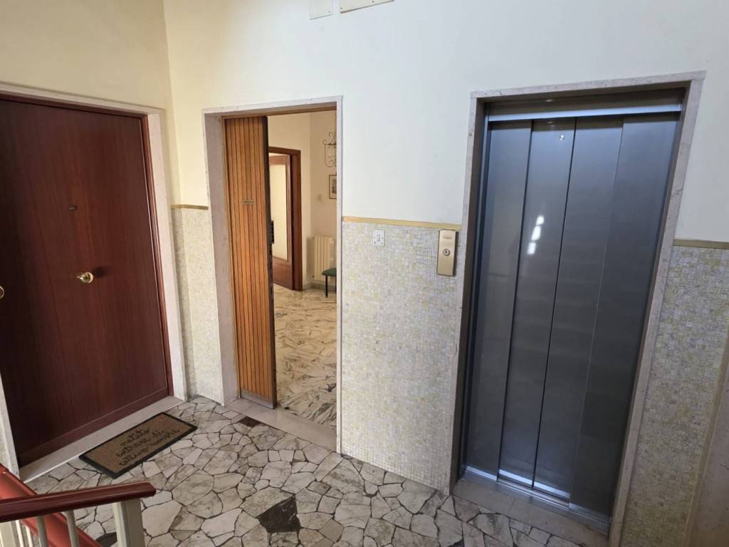 Appartamento a Foggia in Via Matteo Luigi Guerrieri - Foto 5