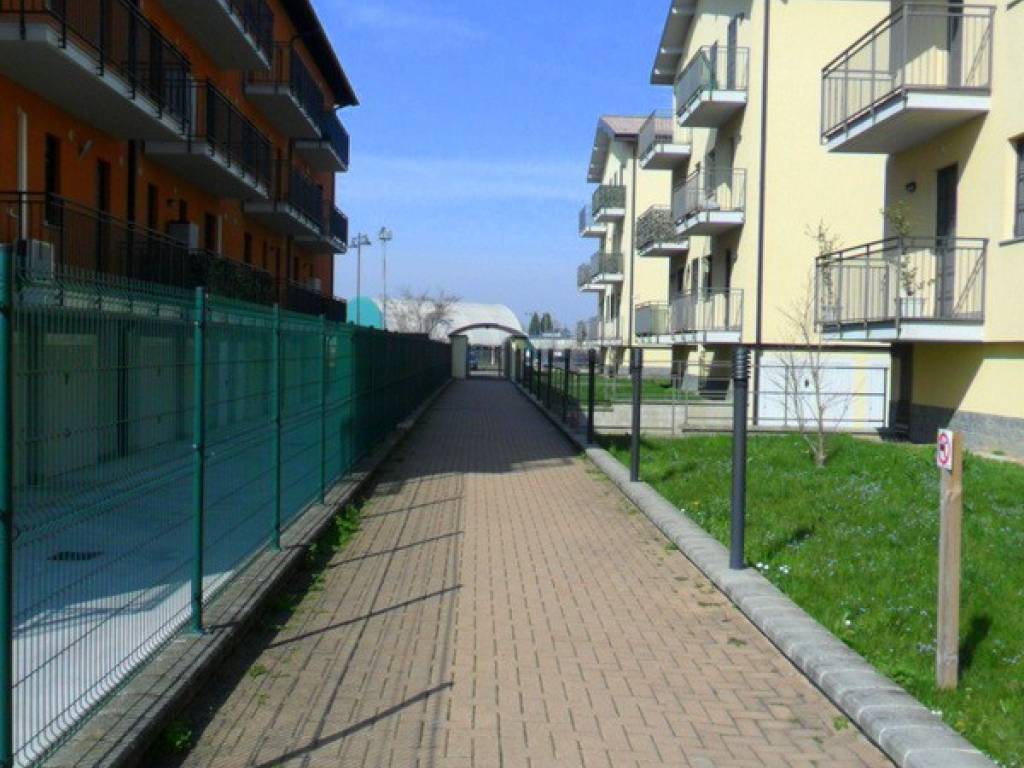 Appartamento a Vidigulfo in Via Angelo Lombardini - Foto 5