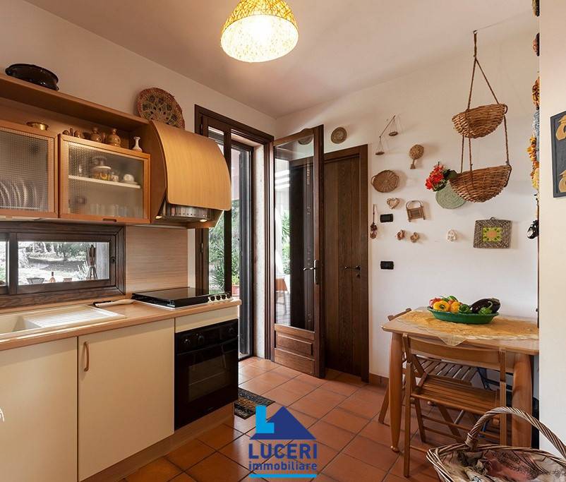Villa a Parabita in Via Provinciale Tuglie - Foto 5