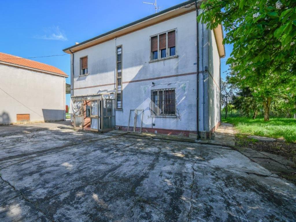 Casa indipendente a Ferrara in Via Masi, 534 - Foto 5