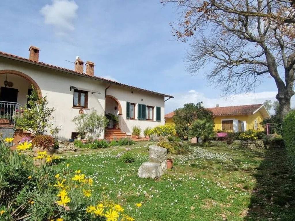 Rustico / casale a Manciano in Via Poderi Di Montemerano Via Case Ciani S.N.C. - Foto 2