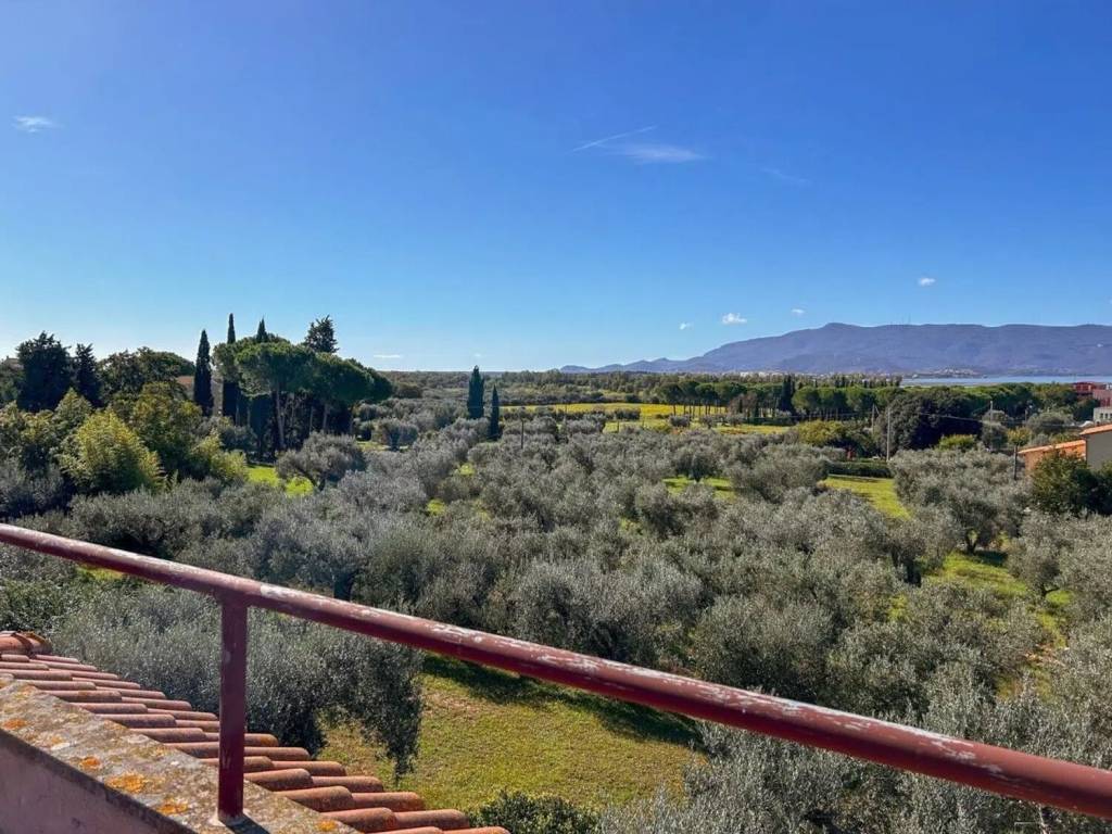 Villa a Orbetello in Via Aurelia, 188 - Foto 3