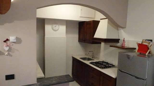 Appartamento a Luni in castagno - Foto 4