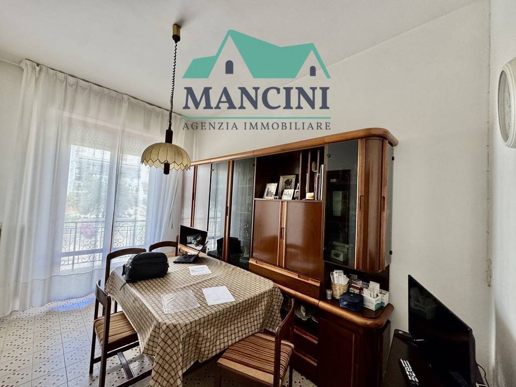 Appartamento a Jesi in LEONE TOLSTOJ - Foto 4