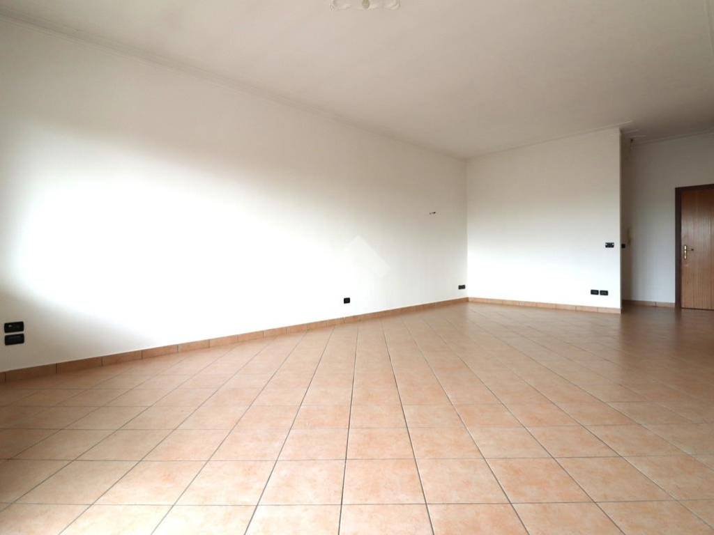 Appartamento a Porto mantovano in VIA Gramsci, 1 - Foto 4