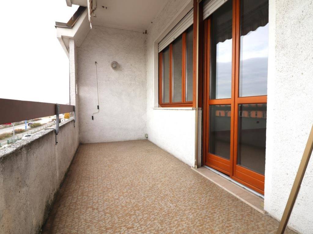 Appartamento a Porto mantovano in VIA Gramsci, 1 - Foto 5