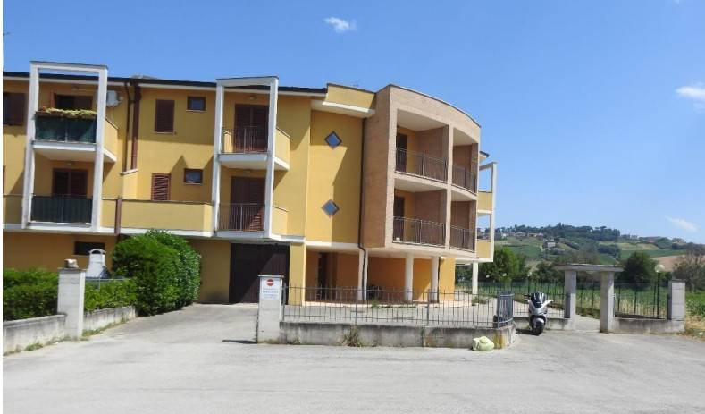 Appartamento a Recanati in Via Nicola Bobadilla, 11 - Foto 2