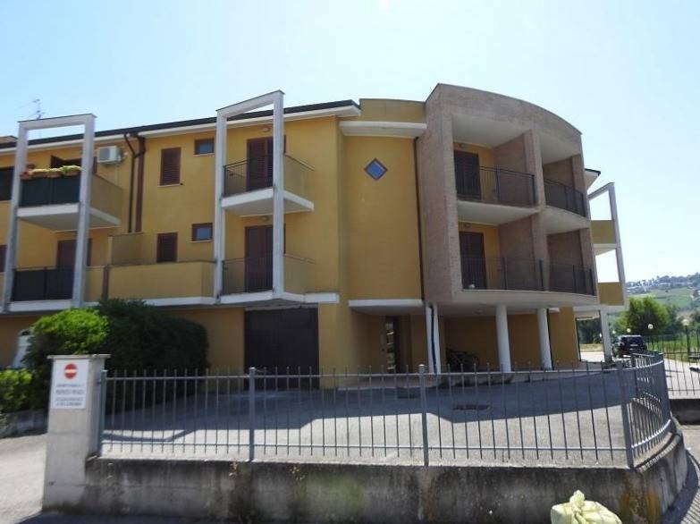 Appartamento a Recanati in Via Nicola Bobadilla, 11 - Foto 3