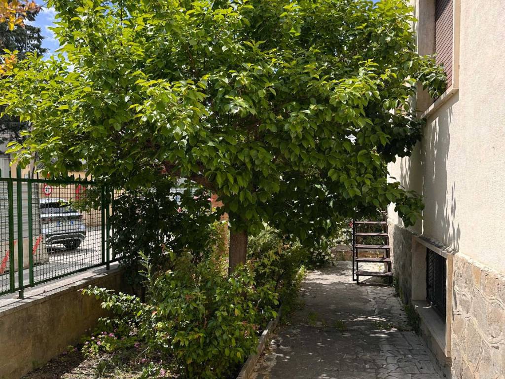 Appartamento a Teramo in Via Armando Diaz, 20 - Foto 2