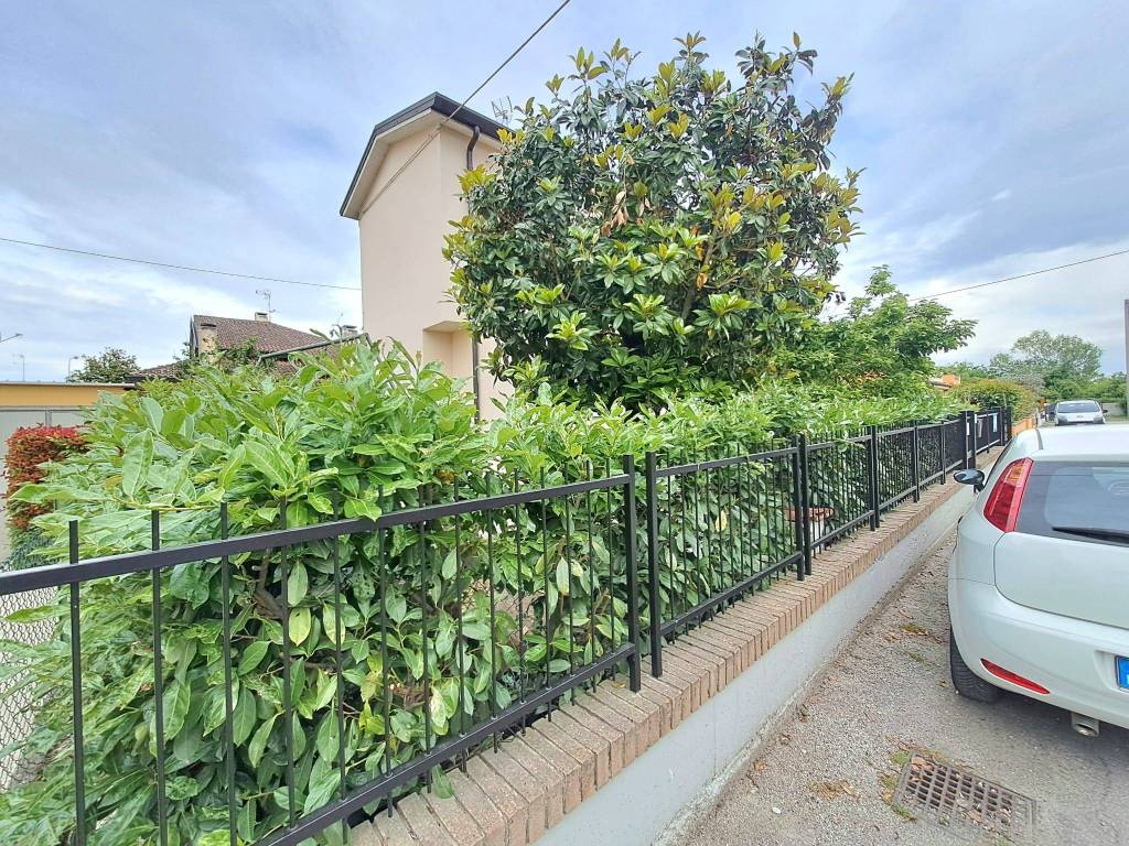 Villa a Rovigo in Via Don Aser Porta - Foto 2