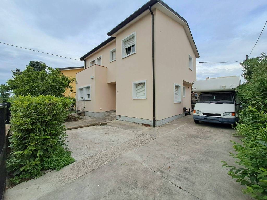 Villa a Rovigo in Via Don Aser Porta - Foto 5