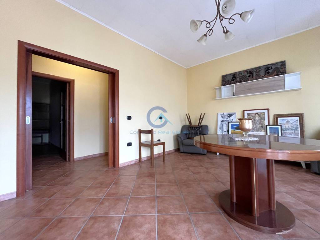 Appartamento a Catanzaro in Viale Magna Grecia, 156 - Foto 2