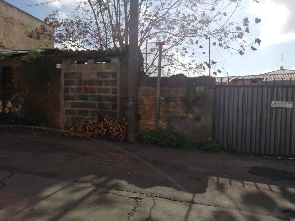 Terreno a Belpasso in via Gorizia, 29 - Foto 4