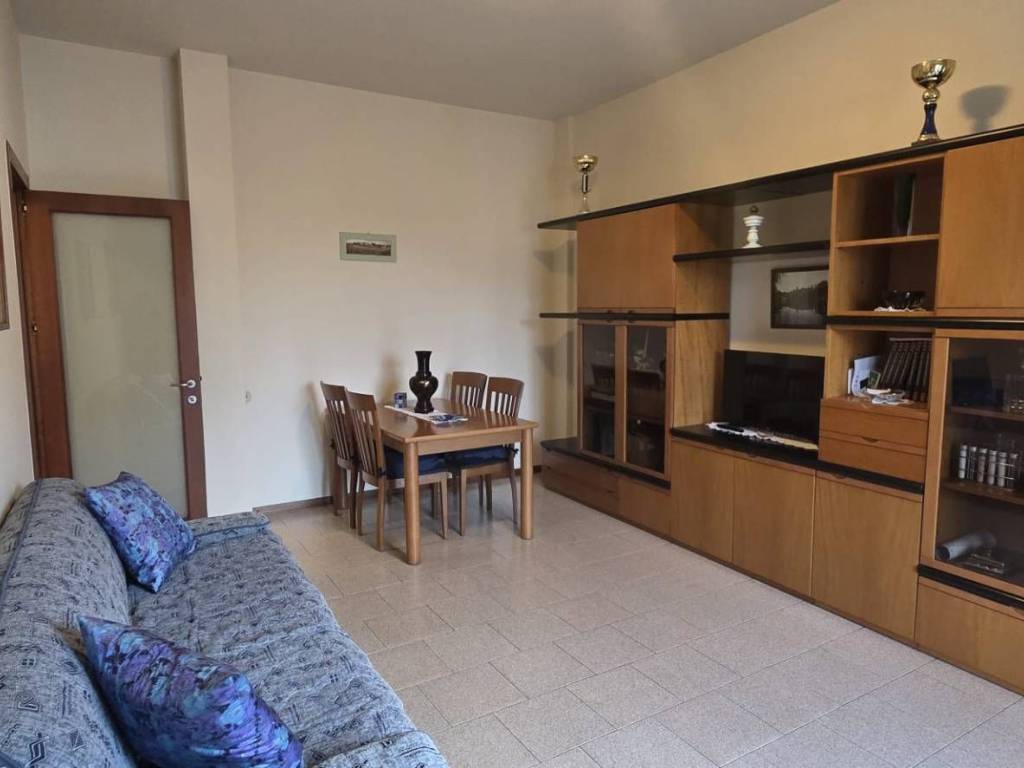 Appartamento a Paderno dugnano in via Tripoli, 86 - Foto 2