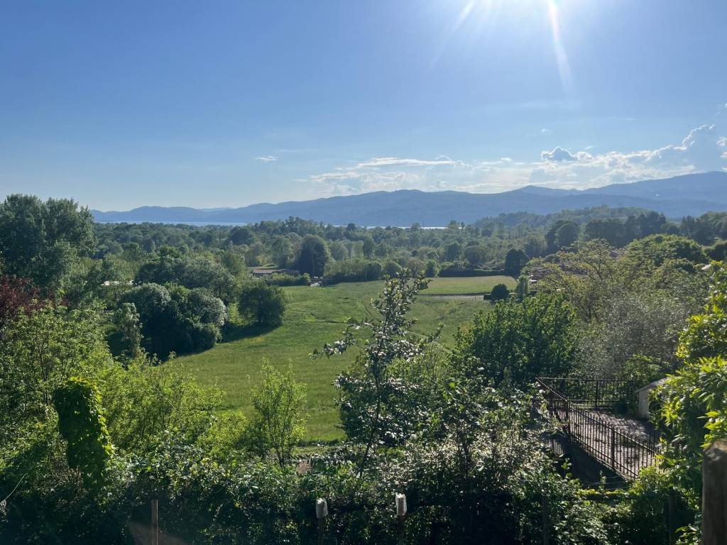 Villa a Besozzo in Via G. Beolchi, 51 - Foto 5