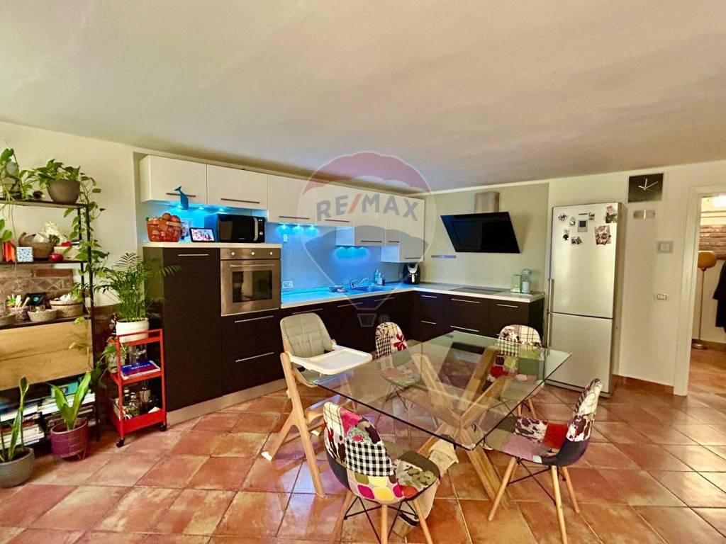 Appartamento a Pavia in via defendente sacchi, 13 - Foto 3