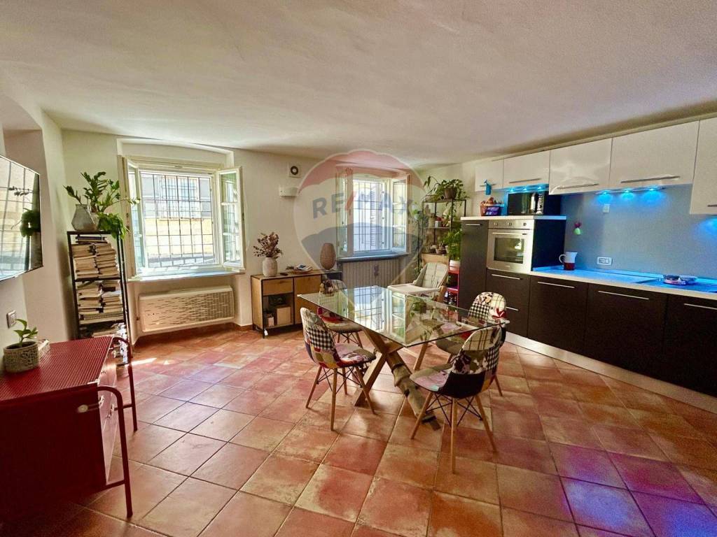 Appartamento a Pavia in via defendente sacchi, 13 - Foto 4