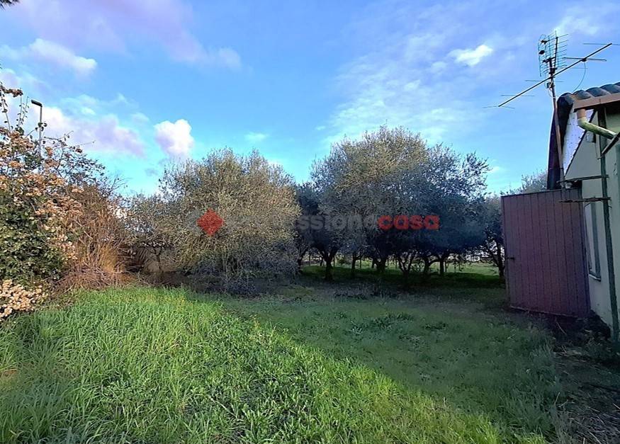 Villa a Aprilia in Via Torricelli, 14 - Foto 4