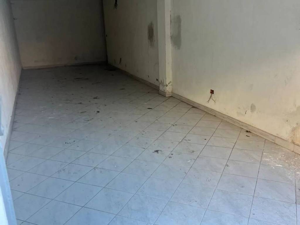 Box / garage a Montalto di castro in Via Gravisca - Foto 4
