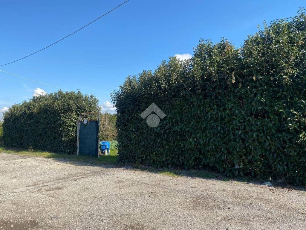 Terreno a Acerra in Via Volturno, 120 - Foto 2