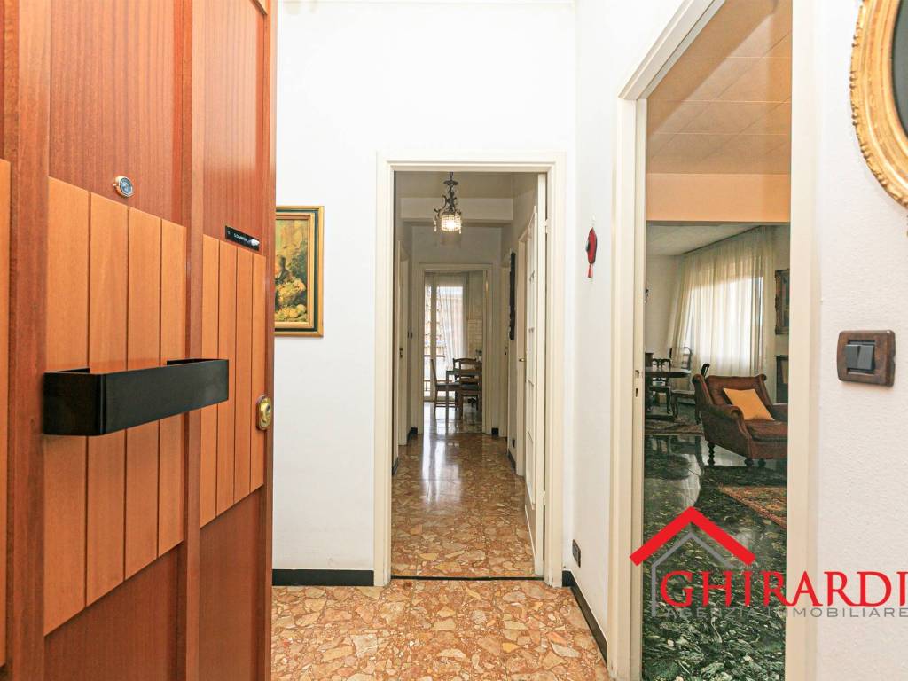 Appartamento a Genova in Via Sant'Alberto, 13 - Foto 2