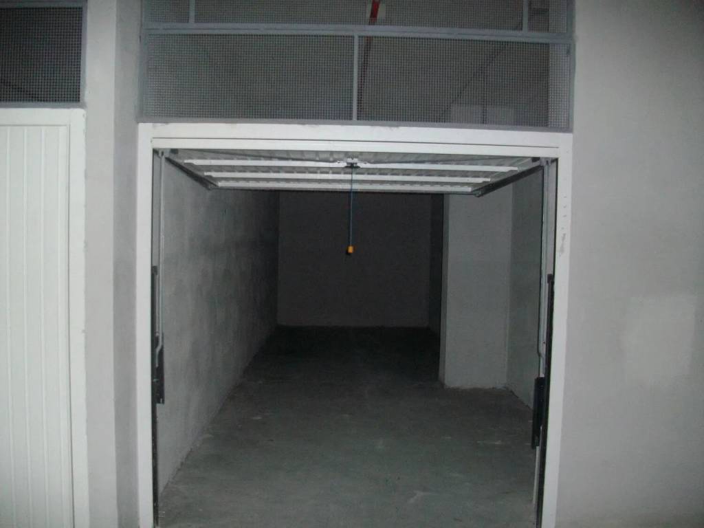 Box / garage a Caserta in Via Generale Pasquale Tenga S.N.C. - Foto 5