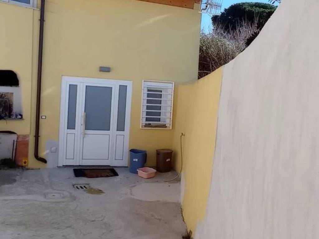 Appartamento a Caserta in Via Parrocchia A Piedimonte Di Casolla - Foto 2