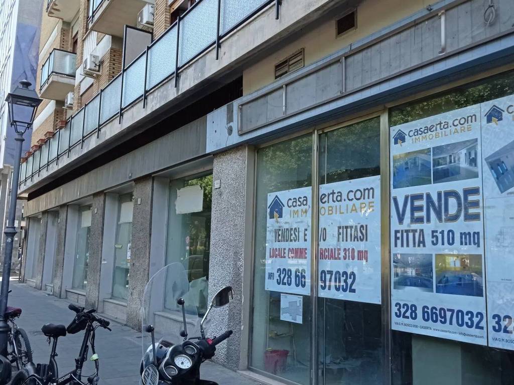 Immobile a Caserta in Piazza Luigi Vanvitelli, 45 - Foto 3