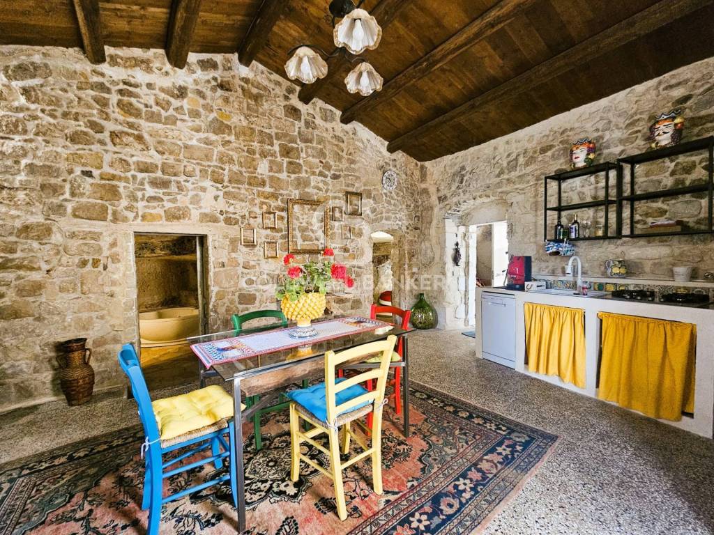 Casa indipendente a Modica in via occhipinti, 2 - Foto 5
