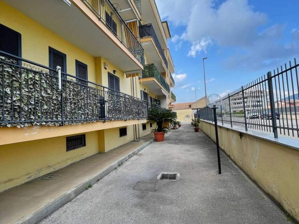 Appartamento a Santa maria capua vetere in Via Francesco Maria Pratilli - Foto 3