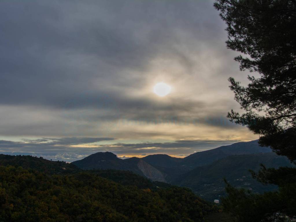 Rustico / casale a Ventimiglia - Foto 2