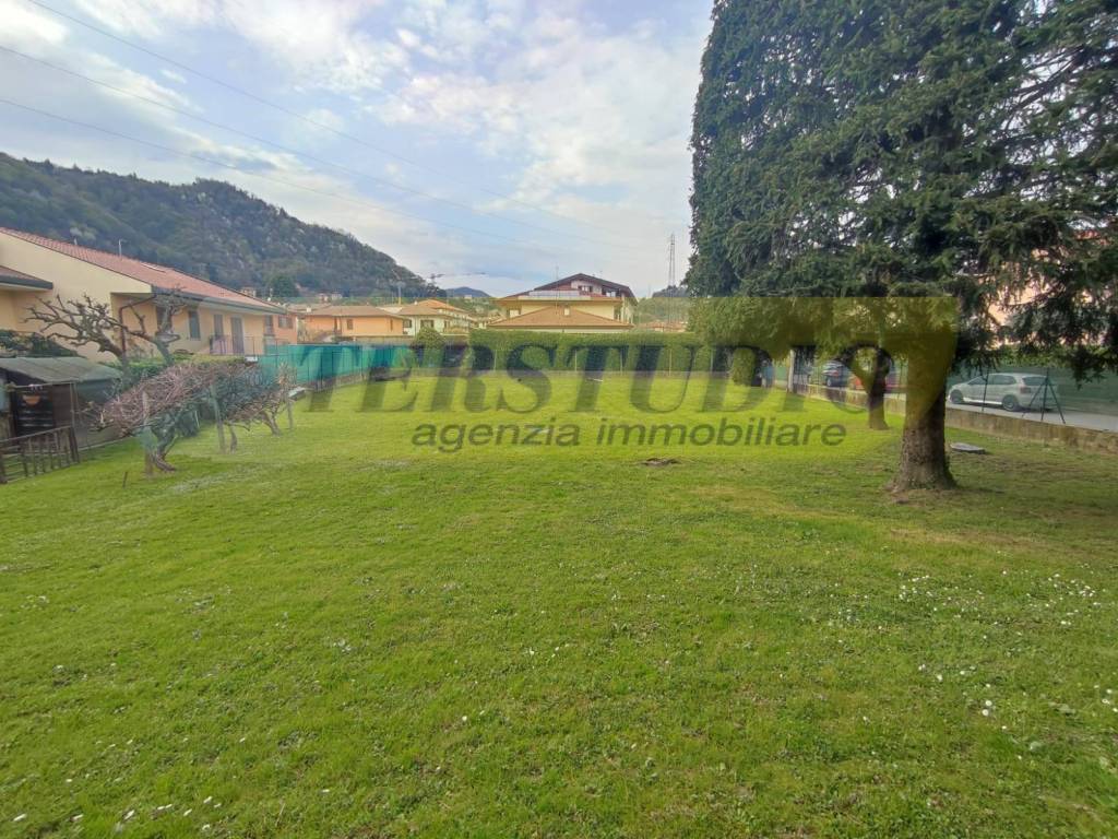 Terreno a Airuno in Via Isonzo, 21 - Foto 3