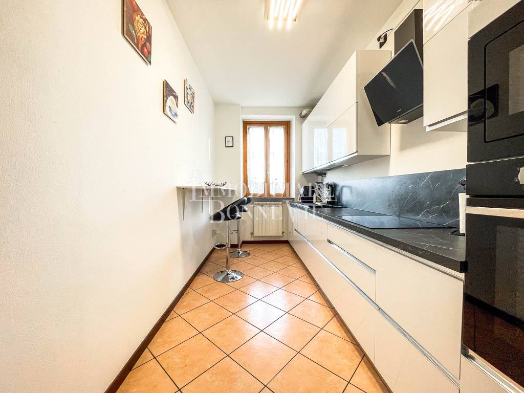 Appartamento a Malnate in Via Don Carlo Maesani - Foto 2