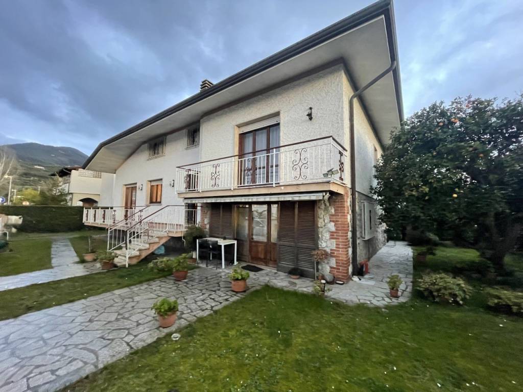 Villa a Pietrasanta in Via del Castagno, 3 - Foto 4
