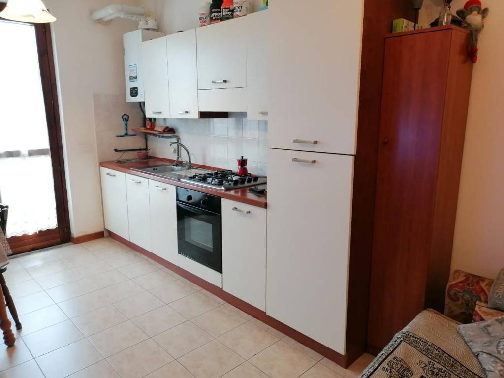 Appartamento a Ponsacco in Via Cristoforo Colombo - Foto 2
