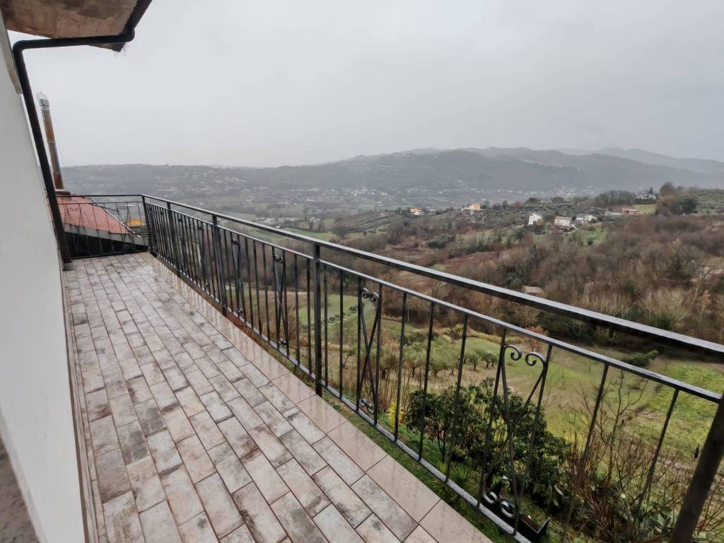 Appartamento a Benevento in Strada Comunale Maccabei - Foto 2