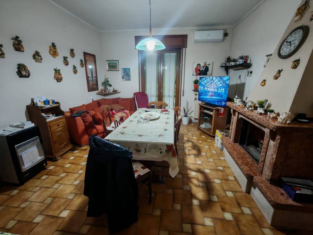 Appartamento a Benevento in Strada Comunale Maccabei - Foto 5