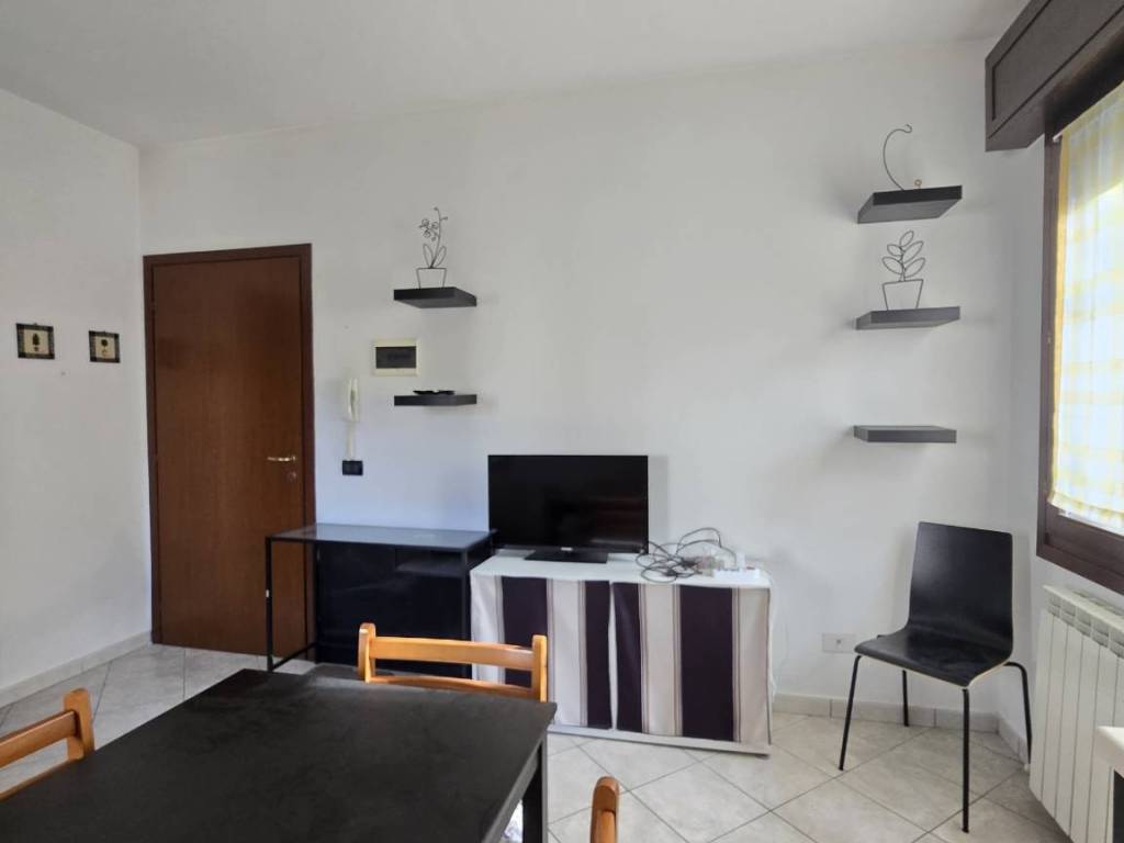 Appartamento a Castelfranco emilia in Via N. Bixio, 65 - Foto 2