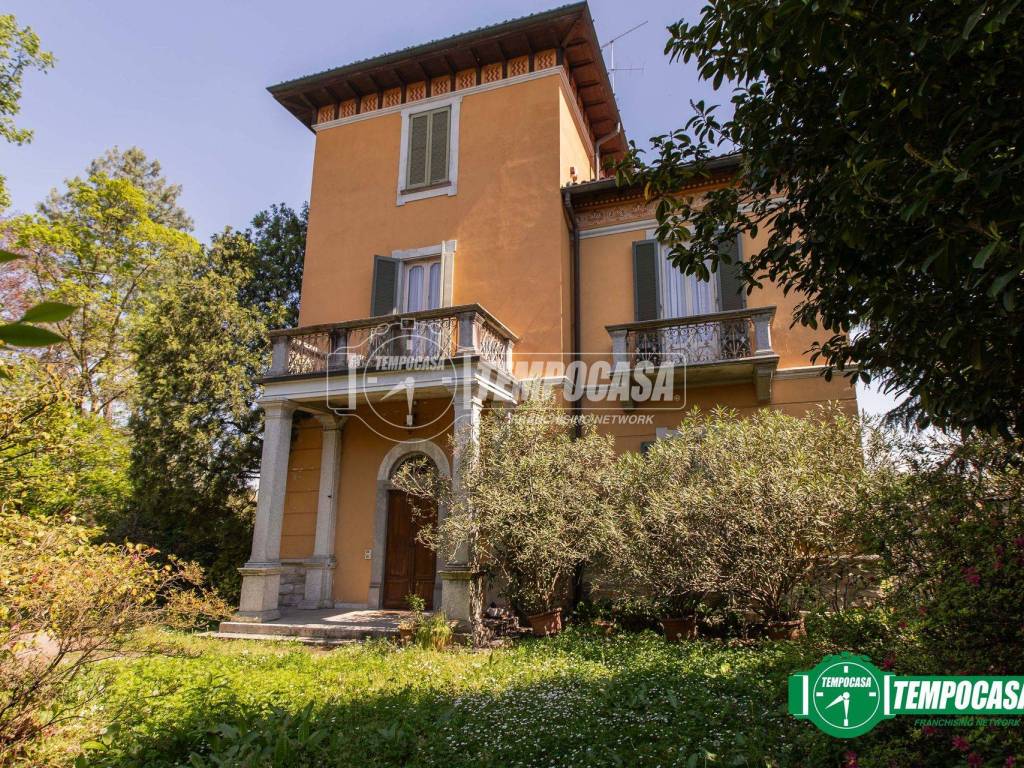 Villa a Castellanza in Corso Giacomo Matteotti 25 - Foto 3