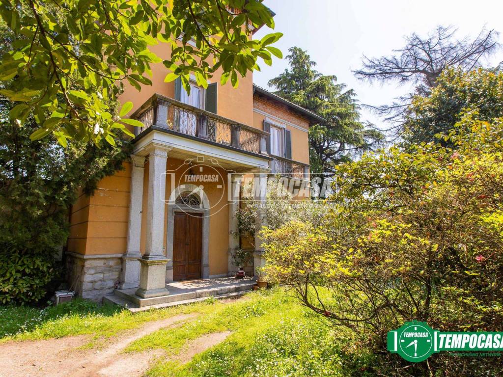 Villa a Castellanza in Corso Giacomo Matteotti 25 - Foto 4