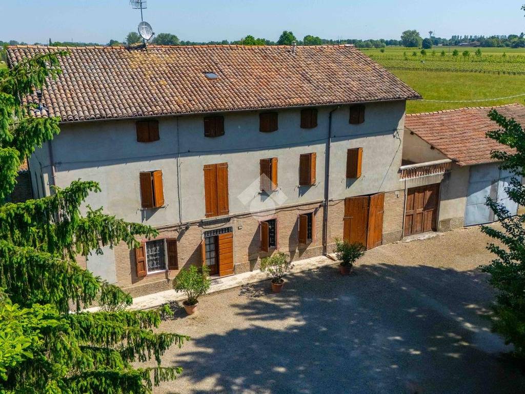 Rustico / casale a Rubiera in Via degli Oratori - Foto 4