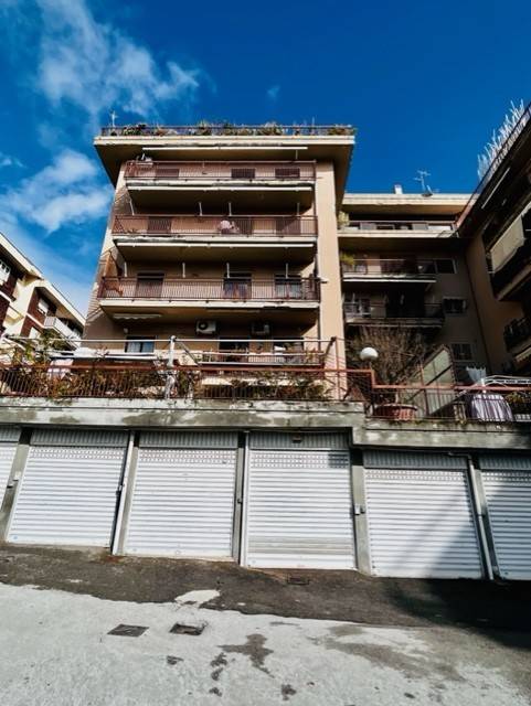 Appartamento a Salerno in Via Palestro - Foto 2