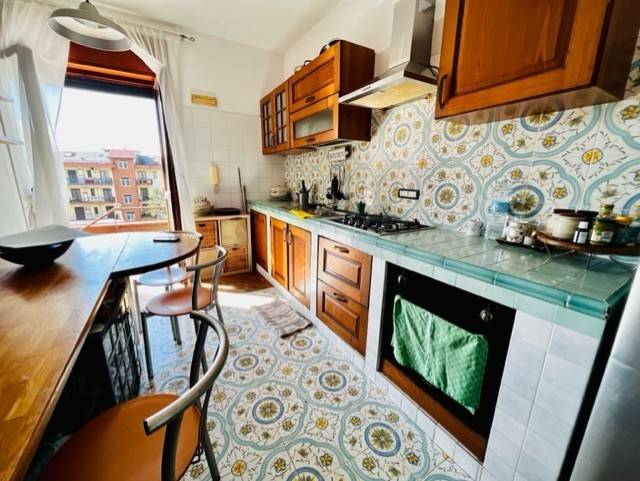 Appartamento a Salerno in Via Palestro - Foto 5