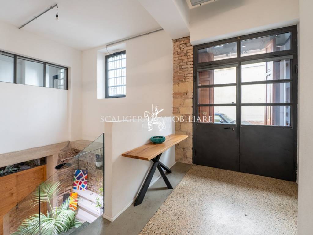 Appartamento a Verona in Stradone San Fermo - Foto 3