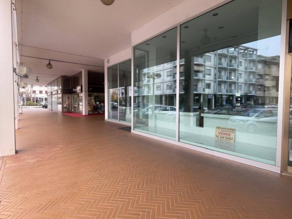 Immobile a Abano terme in Via Alessandro Volta - Foto 2