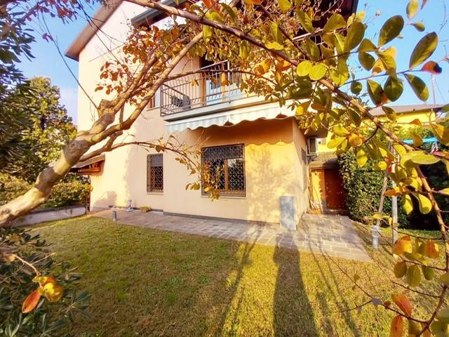 Villa a Cermenate - Foto 3