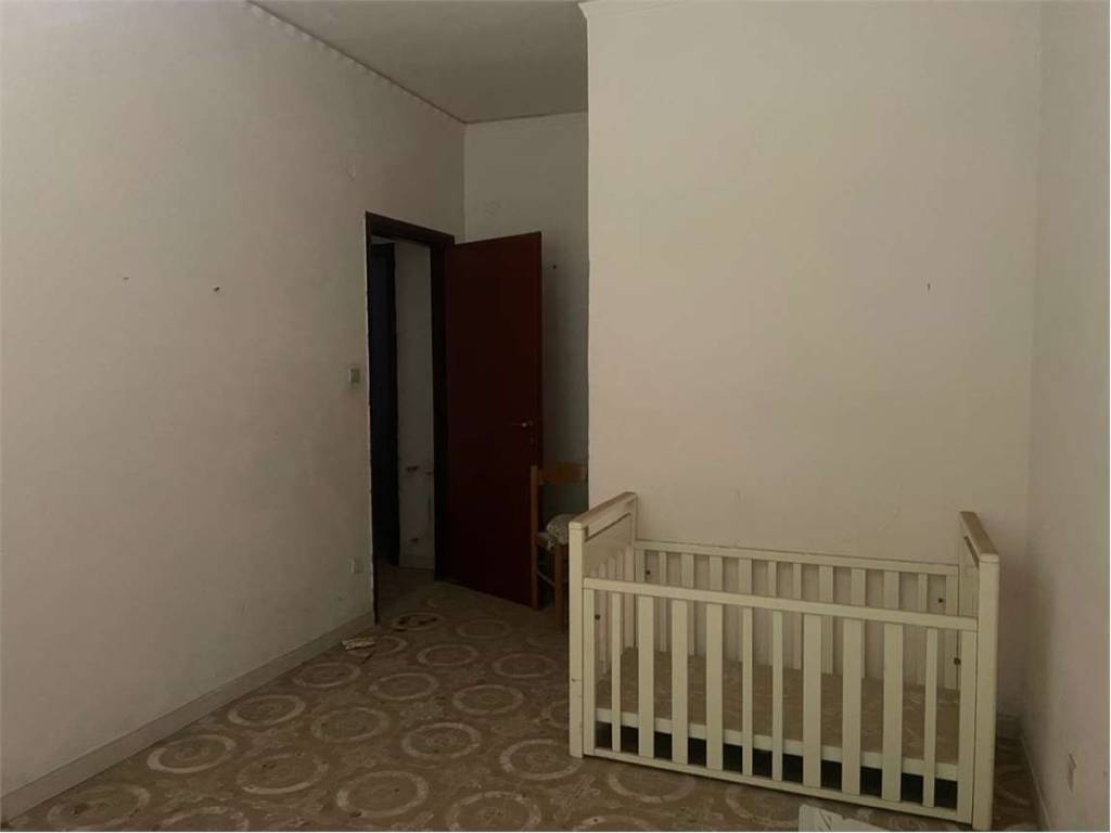 Appartamento a Mondragone in Via Como , 64 - Foto 2