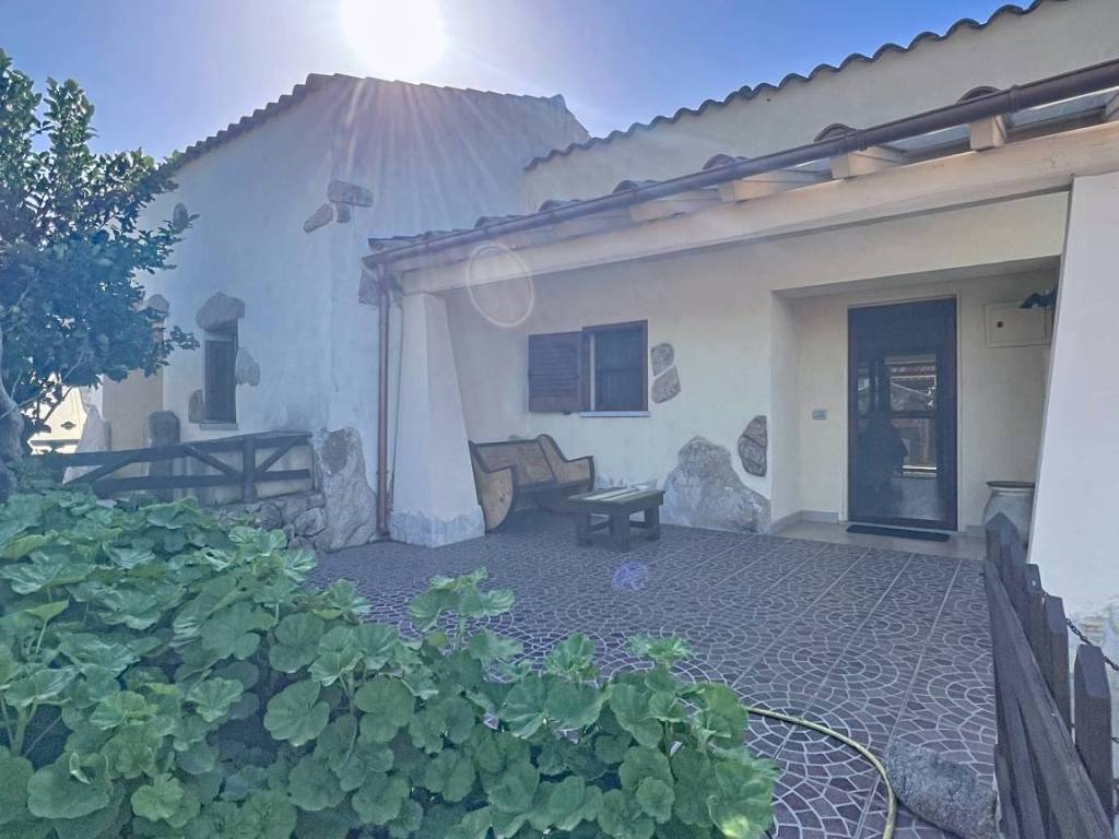 Casa indipendente a Loiri porto san paolo in Via Gallura - Foto 4
