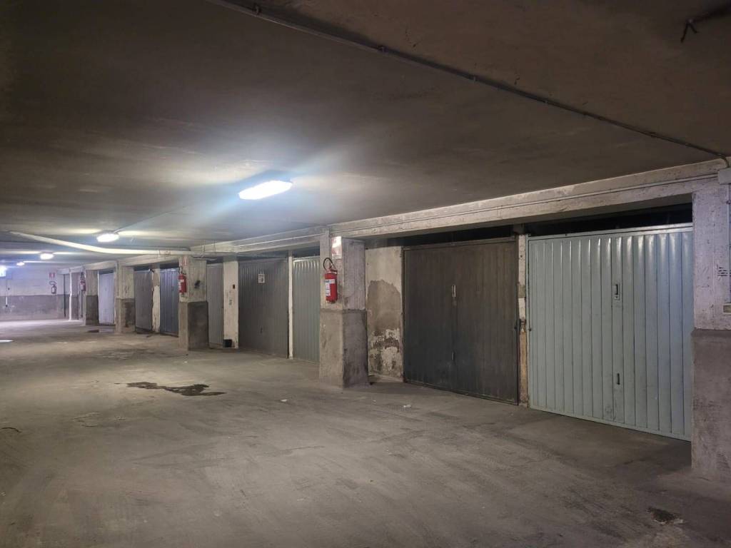 Box / garage a Pescara in Via Bologna, 9 - Foto 3