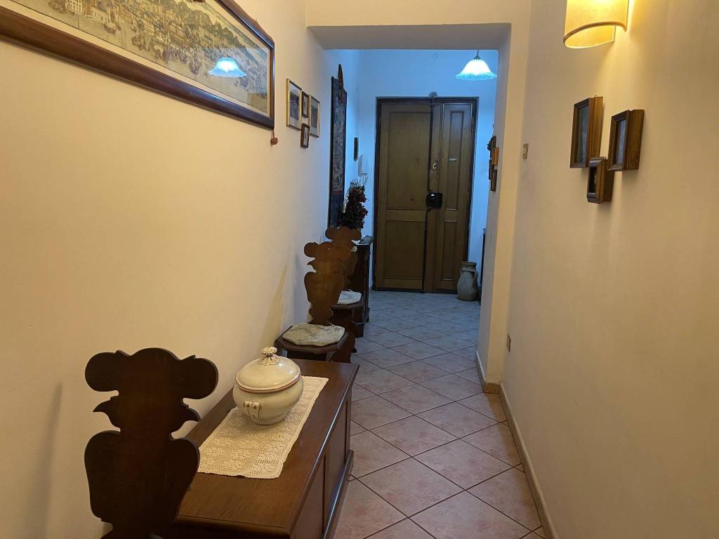 Appartamento a Terni in Via Giambattista Vico, 2 - Foto 2